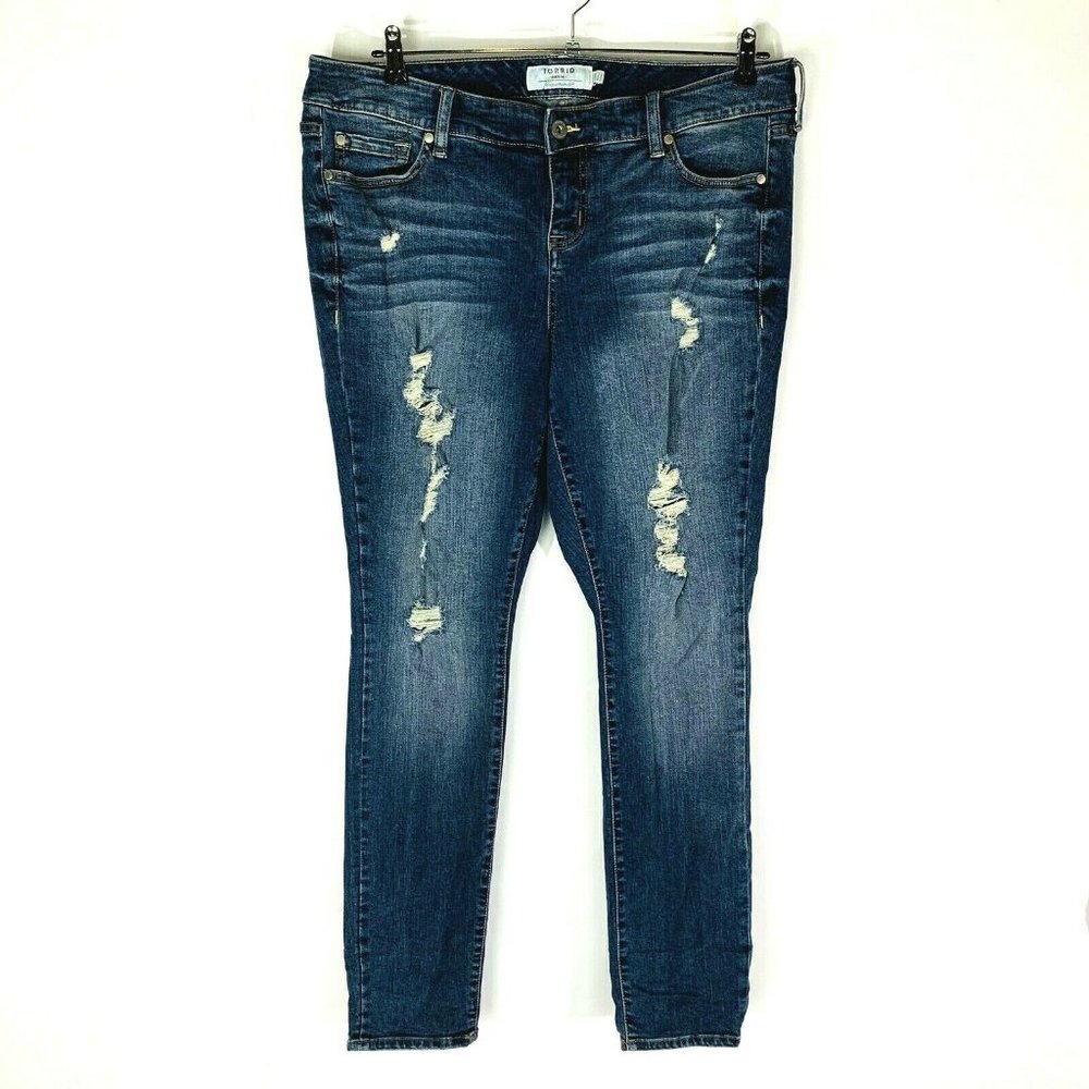 Torrid Womans Sz 16 Tall Skinny Distressed Denim J